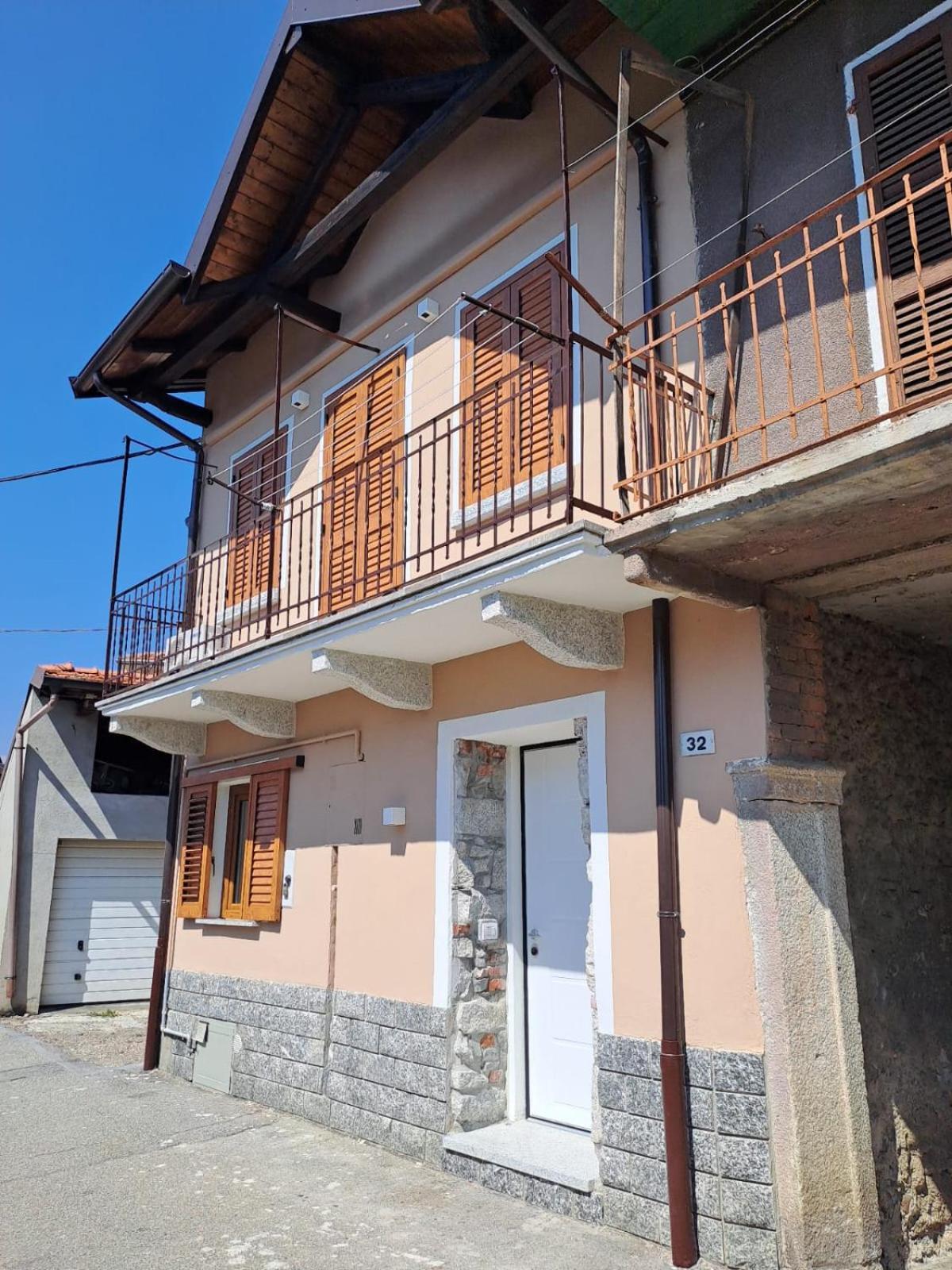 Stone House Villa San Maurizio D'opaglio ภายนอก รูปภาพ